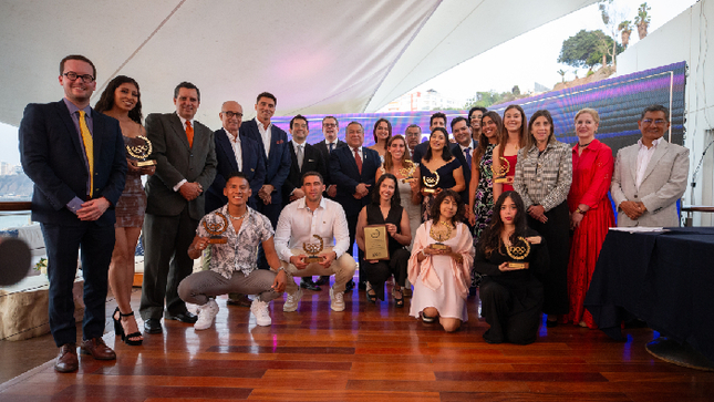 IPD participó en ceremonia de gala por los 100 años del Comité Olímpico Peruano