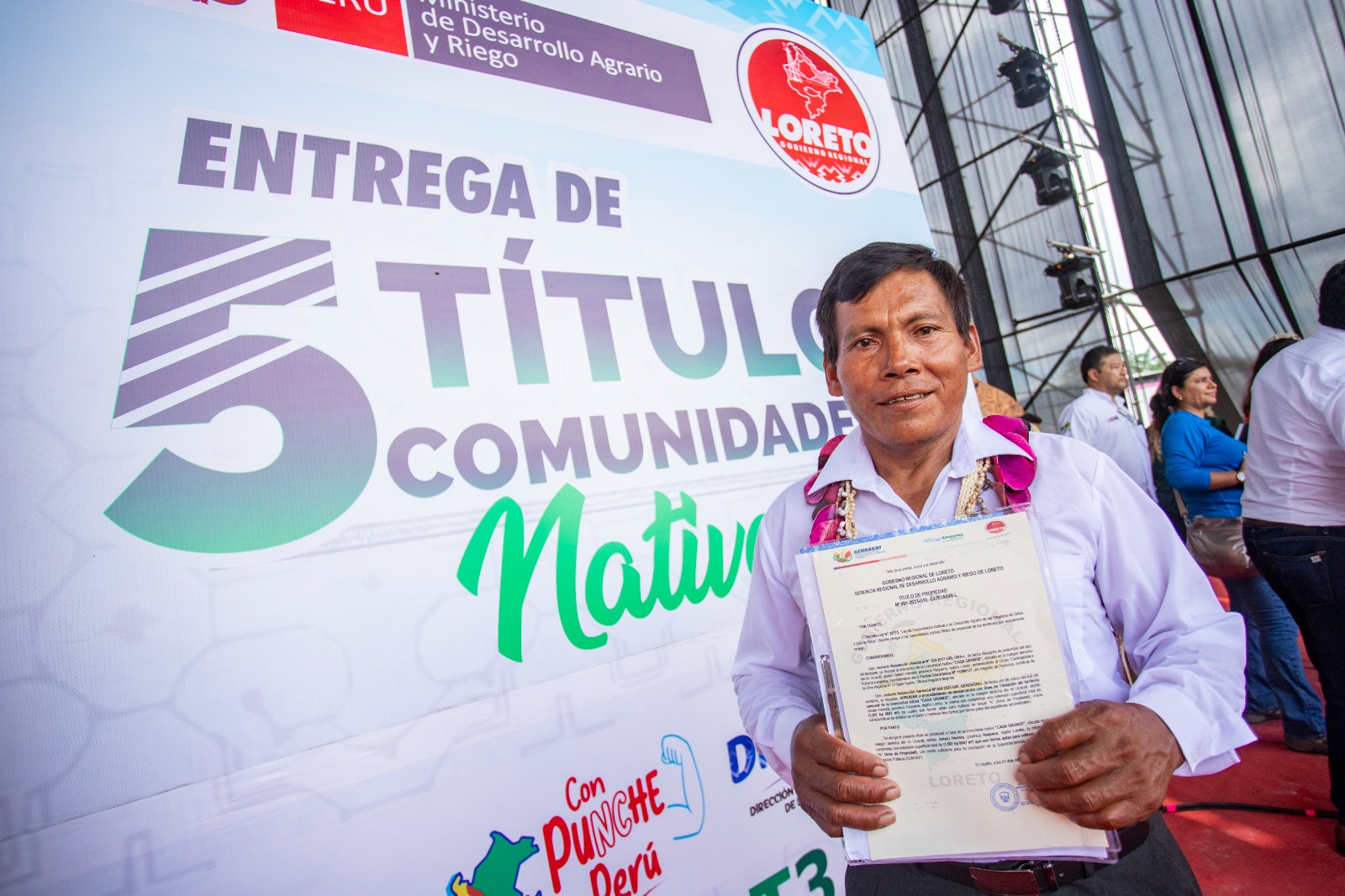 Gobierno beneficio a más de 240 mil productores con títulos de propiedad rural