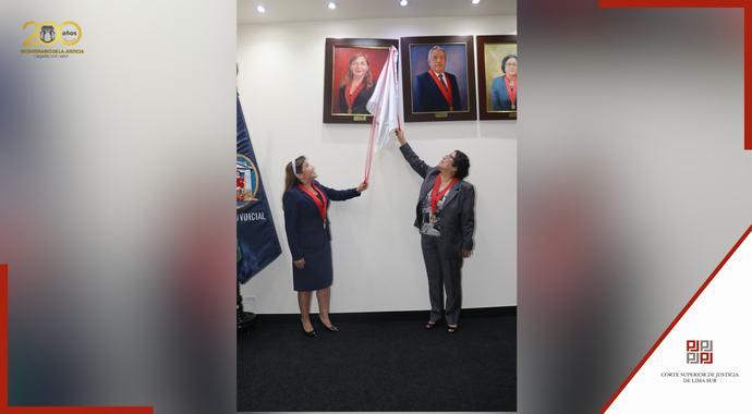 Develan tradicional cuadro de la expresidenta Emperatriz Tello Timoteo en la Corte Superior de Justicia de Lima Sur