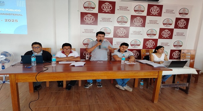 Representantes del comité de adjudicación.