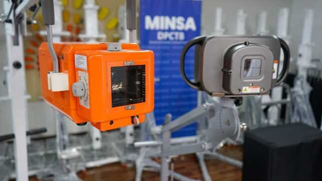 Minsa adquirió equipos de rayos X con inteligencia artificial para fortalecer la detección y diagnóstico de tuberculosis en el Perú 