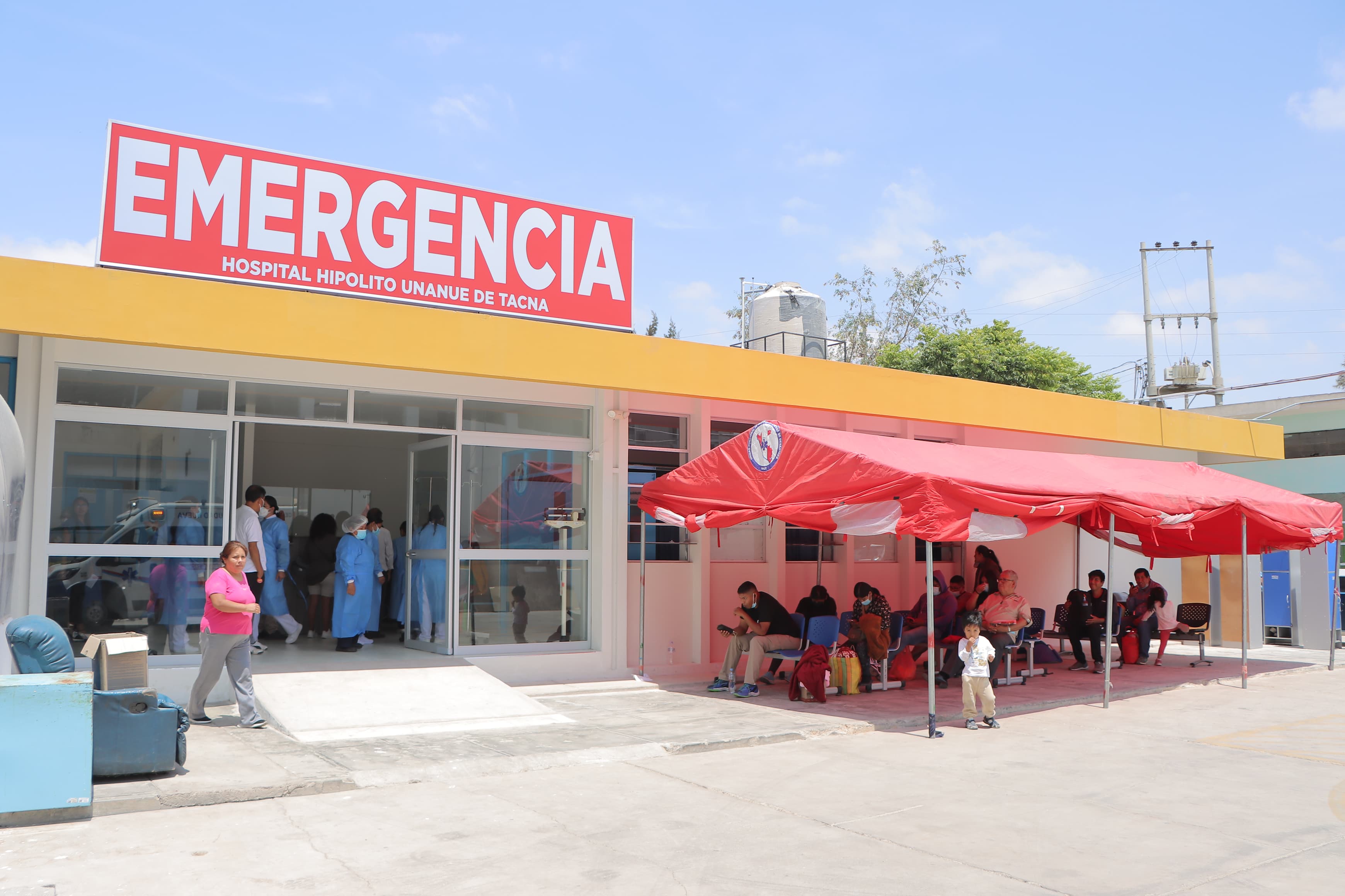 Emergencia de Hospital Unanue retorna a Av. 02 de Mayo