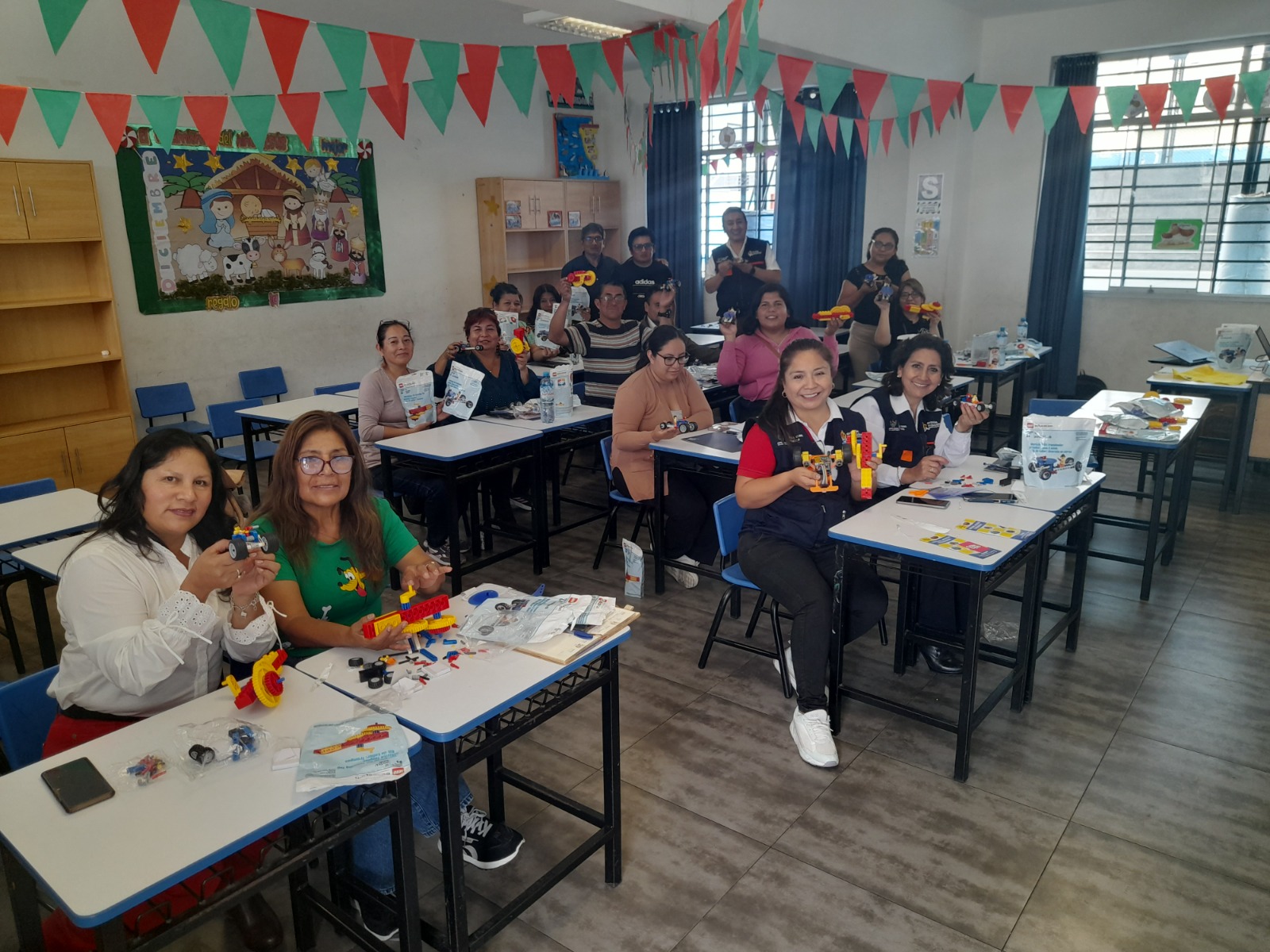 Gore Brinda Taller De Soporte Formativo A 250 Voluntarios De Toda La Región