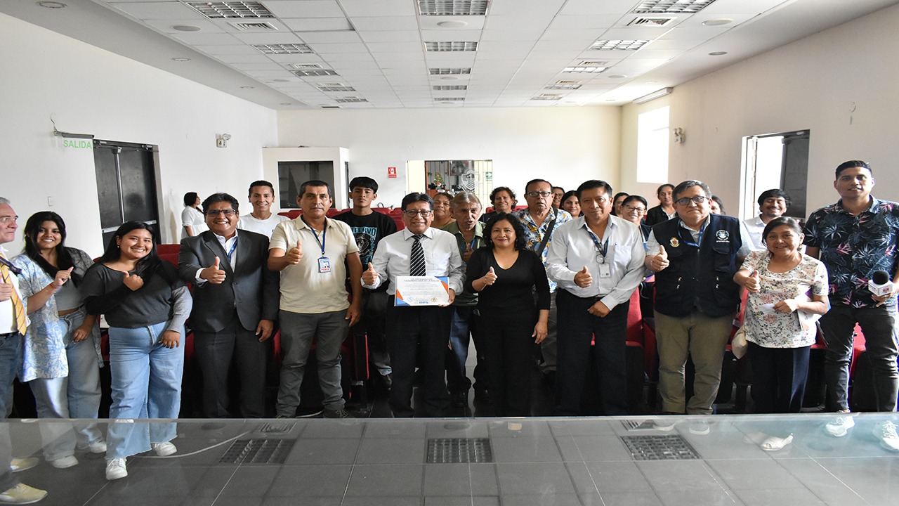 Reunión con periodistas regionales