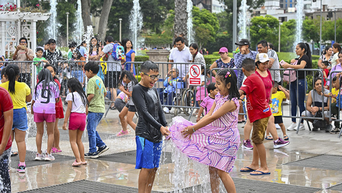 Disfruta y refréscate en las fuentes del Circuito Mágico del Agua-3
