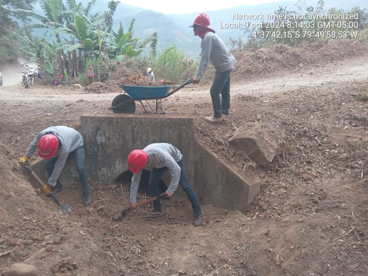 MDM Realiza Trabajos de Mejoramiento de Caminos Vecinales