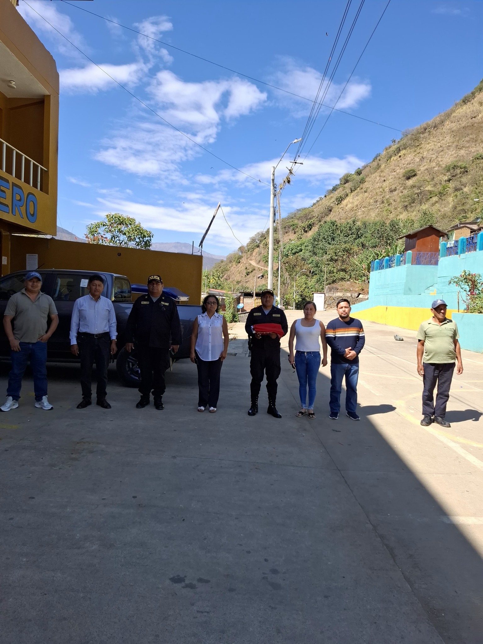 izamiento Dominical del Pabellón Nacional del Perú