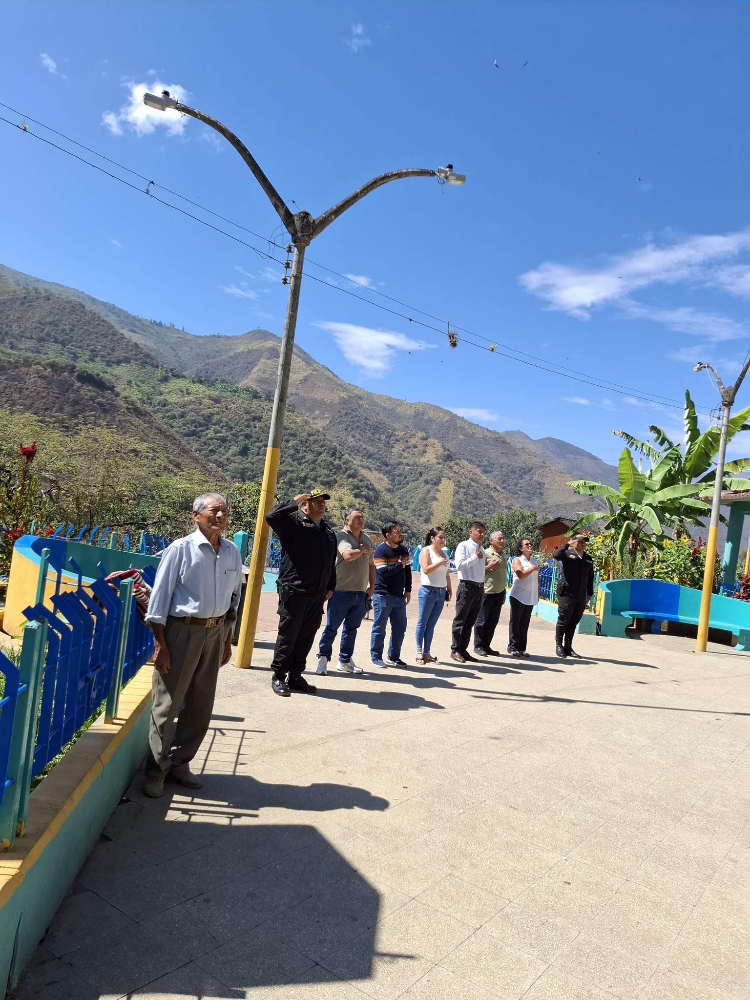 izamiento Dominical del Pabellón Nacional del Perú