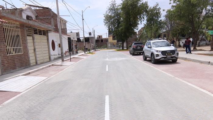 Pistas y veredas