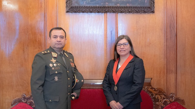 Presidenta de la Corte Superior de Justicia de Cusco recibió la visita protocolar del nuevo Comandante General de la Quinta Brigada de Montaña