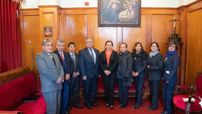 Presidenta de la Corte Superior de Justicia de Cusco recibió la visita protocolar de la junta directiva del Sindicato de Trabajadores del Poder Judicial – Cusco