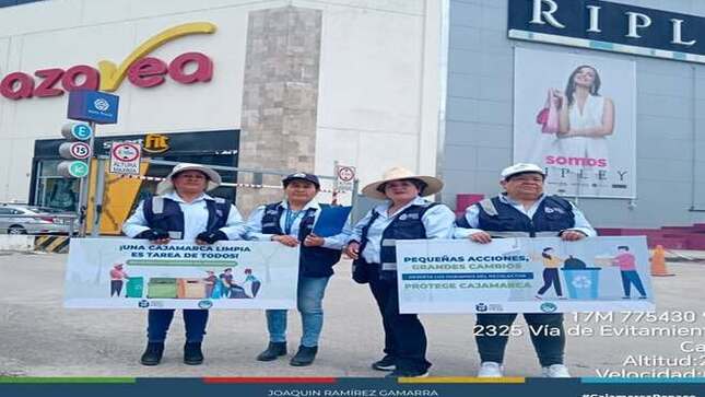 La Municipalidad Provincial de Cajamarca, a través de la Gerencia de Desarrollo Ambiental, llevó a cabo una campaña de sensibilización sobre educación ambiental con motivo del “Día Mundial de la Educación Ambiental”, celebrado el 26 de enero. Durante esta actividad, se orientó a los vecinos sobre los horarios adecuados para la disposición de residuos sólidos.
El principal objetivo de esta iniciativa es concienciar a la población sobre la importancia de cuidar nuestro medio ambiente y fomentar una relación armónica entre la naturaleza y las actividades humanas, asegurando así la calidad de vida para las generaciones futuras.
Además, se destacó la importancia de las 3R: Reducir, Reciclar y Reutilizar, incentivando a los vecinos a evitar la contaminación y a proteger nuestro entorno. Se invitó a los ciudadanos a participar en diversos programas, como "Reciclando Juntos", "Eco Trueque x SUBE", "Ñande Huerta" y los "Puntos Verdes", que promueven prácticas sostenibles en nuestra comunidad.
𝗝𝗢𝗔𝗤𝗨𝗜𝗡 𝗦Í 𝗖𝗨𝗠𝗣𝗟𝗘🙌