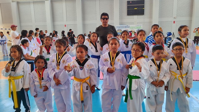 La Municipalidad Provincial Mariscal Nieto a través de la Subgerencia de Desarrollo Social y la Comisión de Festejos llevó a cabo el “II ENCUENTRO MACROREGIONAL SUR DE TAEKWONDO».