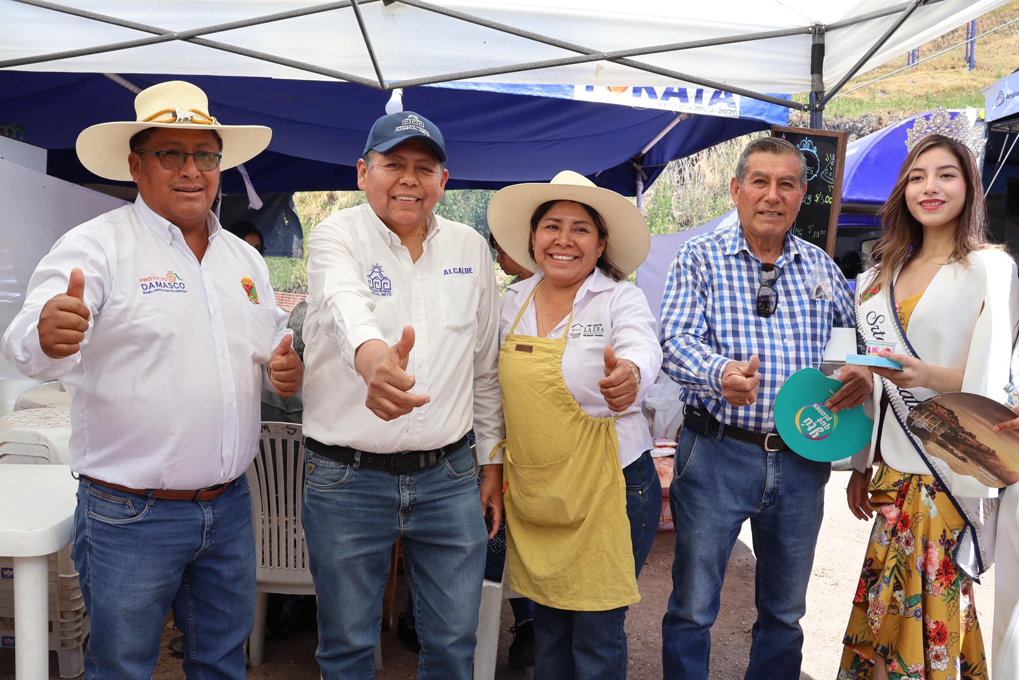 El alcalde provincial de Mariscal Nieto, John Larry Coayla, participó en el XXIII Festival del Damasco Torata 2024,.