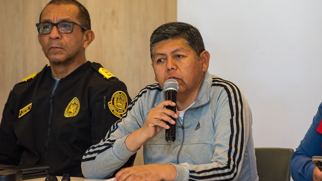 El alcalde provincial de Mariscal Nieto, John Larry Coayla, anunció la implementación de acciones inmediatas para garantizar el suministro de agua potable a la población de Samegua, Chen Chen y Los Ángeles.