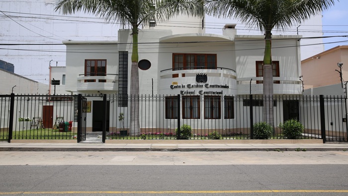 TC presenta libro "Justicia constitucional y Literatura"
