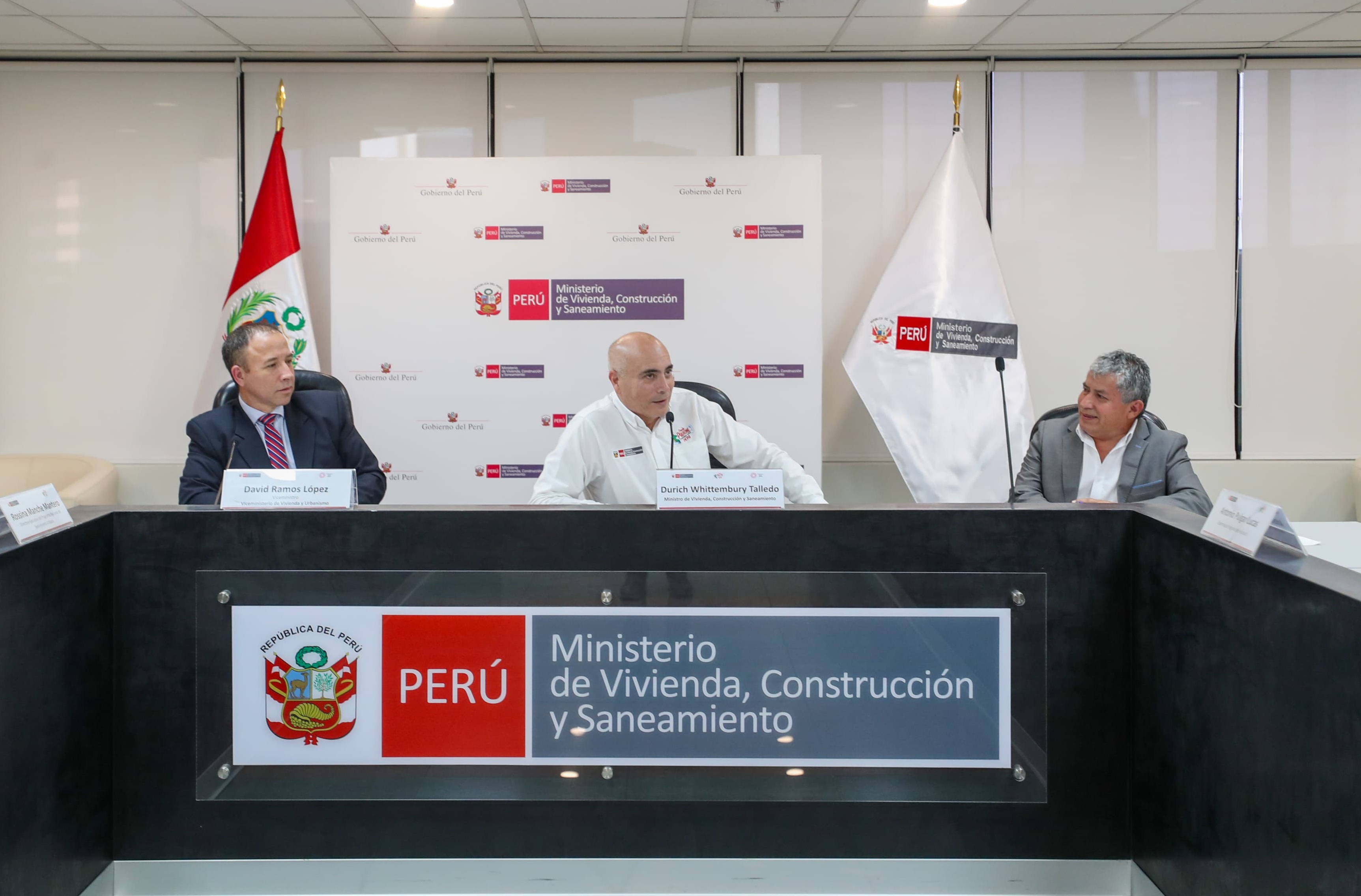 Así lo anunció el ministro Durich Whittembury durante reunión que sostuvo con gobernador regional, Antonio Pulgar, y alcaldes distritales de Huánuco.