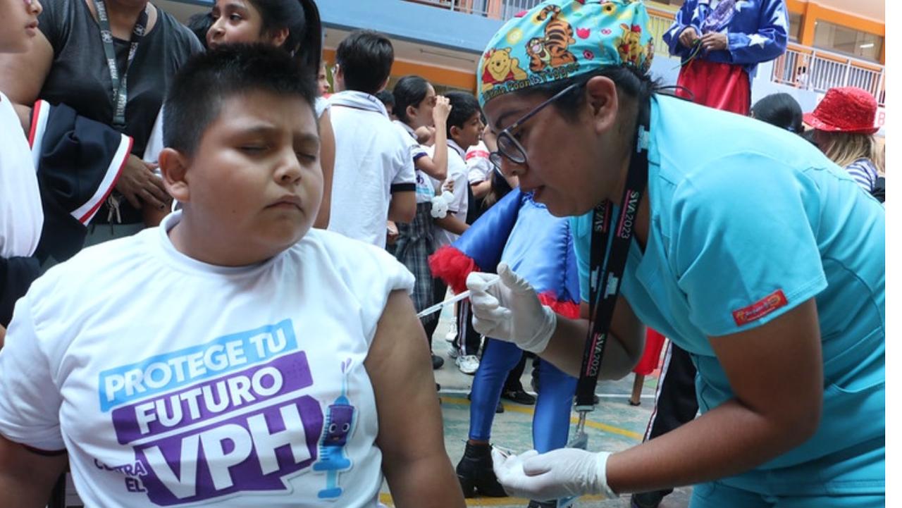 Vacuna contra el VPH varones se vacunaron más que las mujeres durante el 2024