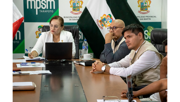 Alcaldesa lideró con pobladores de Huimbayoc.
