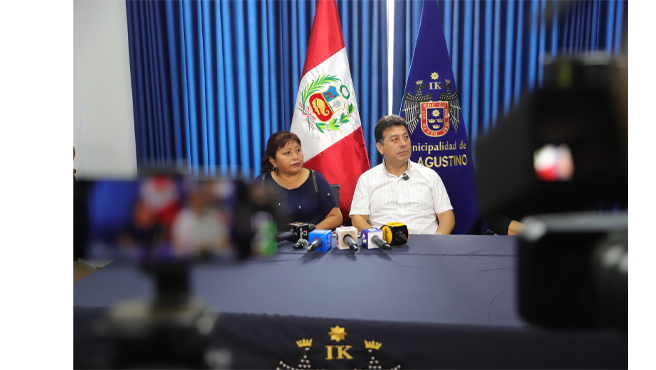 Esta mañana, el burgomaestre se reunió personalmente con la madre de la joven desaparecida para brindarle su respaldo en este momento difícil. Asimismo, anunció una recompensa de S/5,000 a quien proporcione información confiable que ayude a encontrarla. Si dispones de algún dato relevante, comunícate de inmediato al 969 196 495.