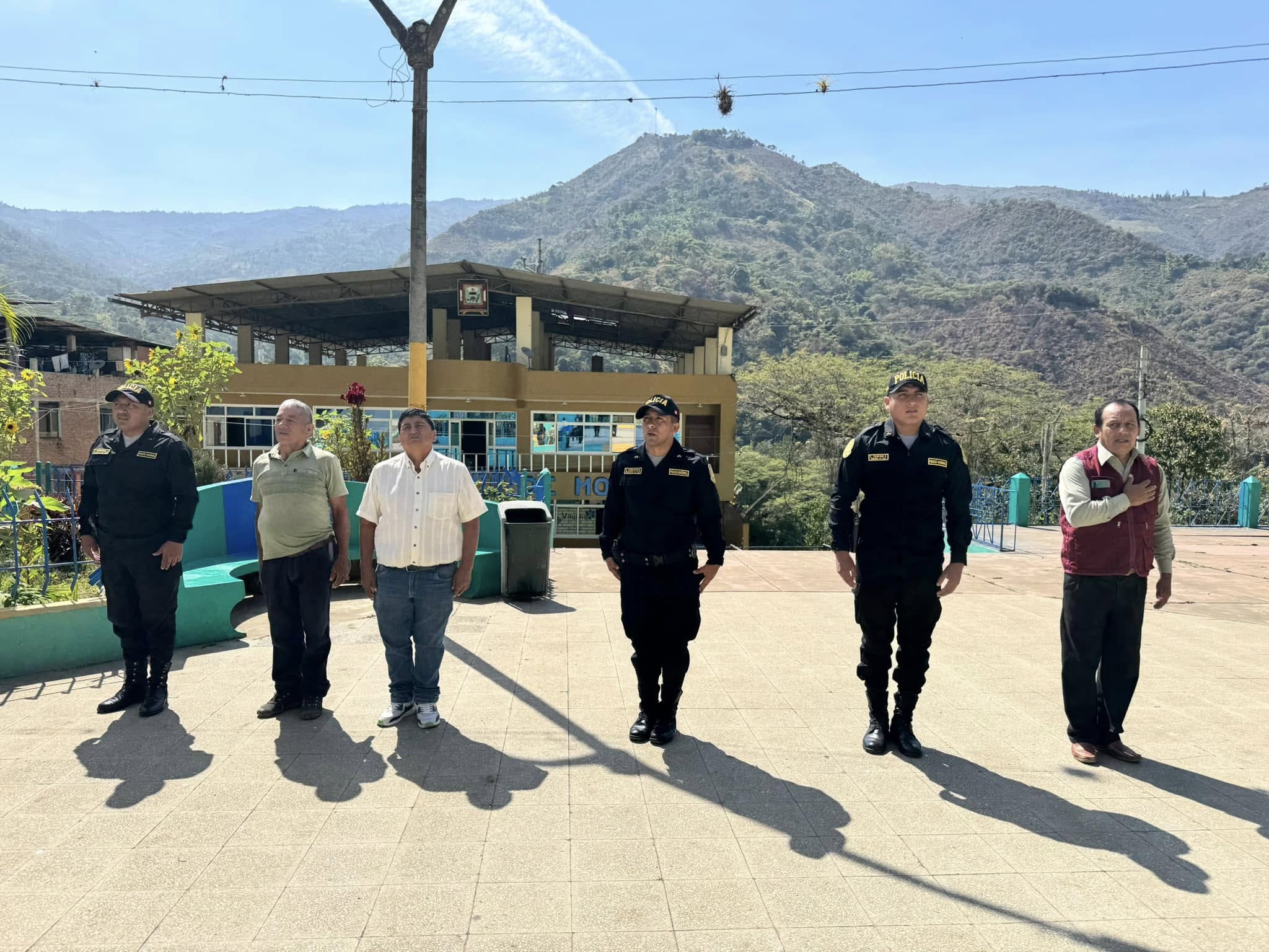 Izamiento Dominical del Pabellón Nacional del Perú 