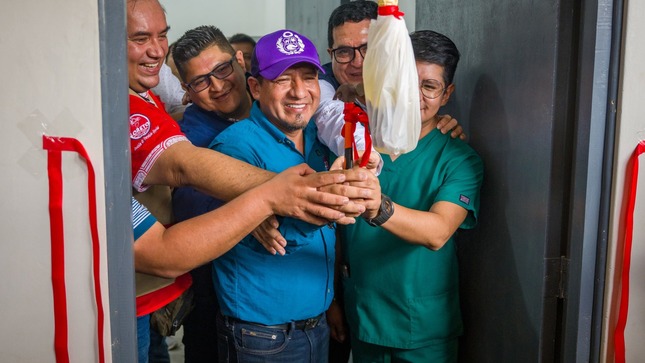 El Gobernador Dr. René Chávez inaugura banco de sangre y apertura sala de operaciones y especialidades en el Hospital II-1 Nauta.