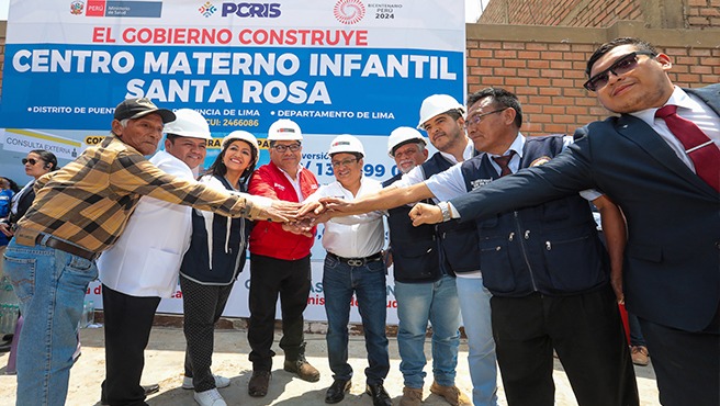 Primera piedra: CMI Santa Rosa - Puente Piedra, autoridades.