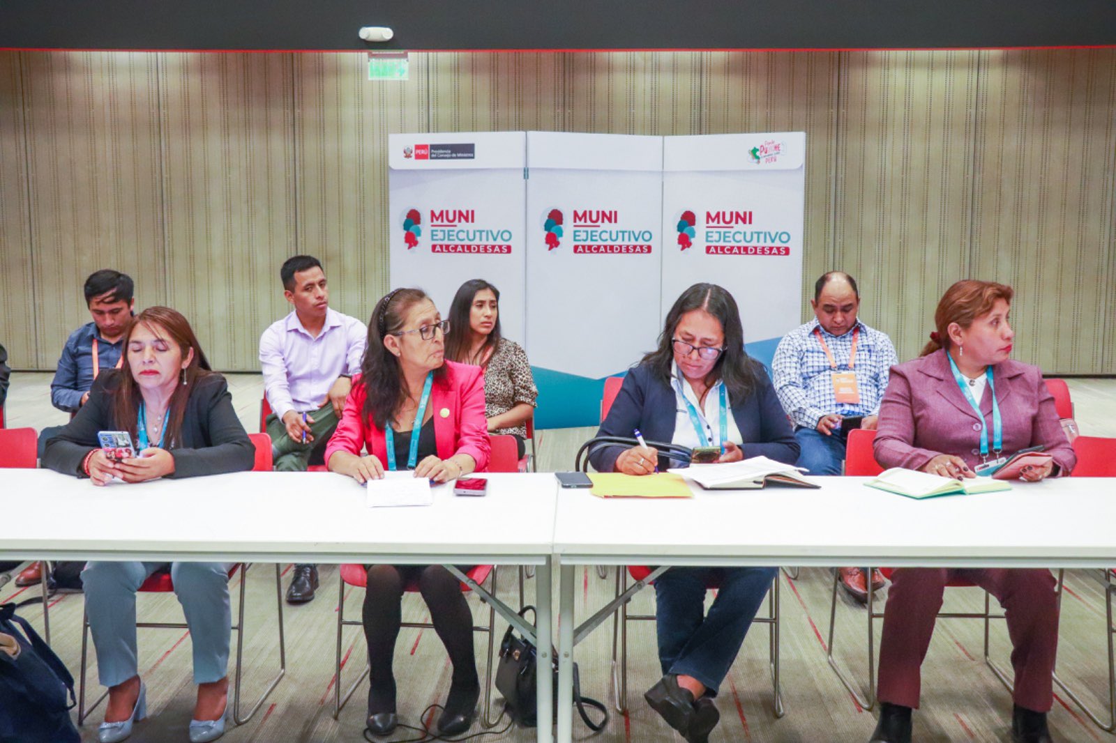 MuniEjecutivo: Equipo técnico del MIDAGRI se reunió con alcaldesas para afianzar acciones a favor del sector agrario