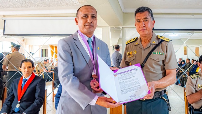 📢✨ ¡La Municipalidad Provincial de Abancay (MPA) le da la más cálida bienvenida al nuevo Jefe del Frente Policial de Apurímac! 🚓👮‍♂️💼