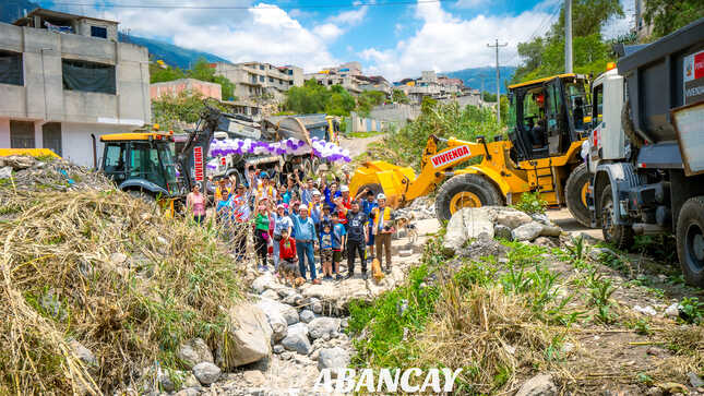 📢Continuamos Con Los Trabajos De Prevención Y Descolmatación De Quebradas Ante Temporada Crítica De Lluvias.