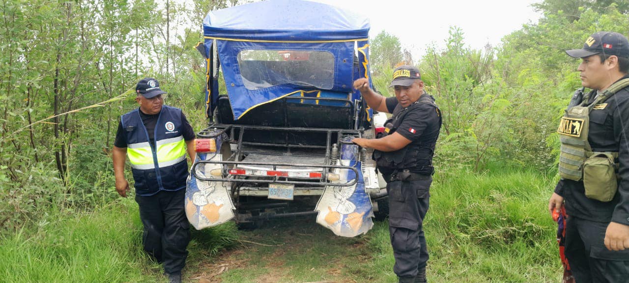 Serenazgo de Sullana Recupera Dos Mototaxis Durante Patrullaje Conjunto con la PNP