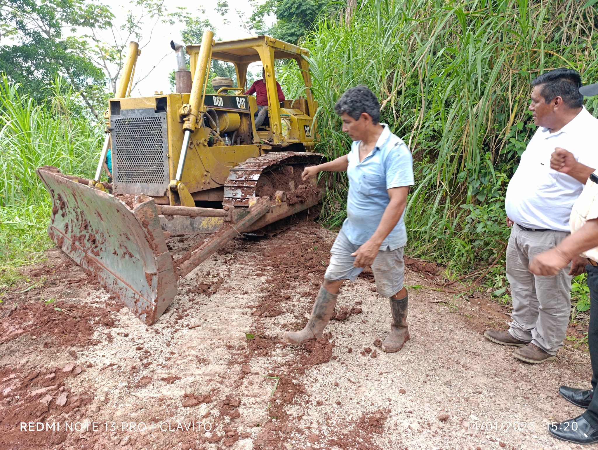 MAQUINARIA EN ACCIÓN.