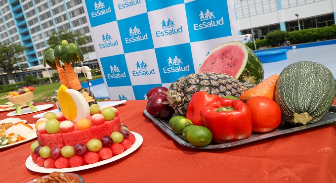 EsSalud: Reglas de oro para proteger a los niños del golpe de calor durante las vacaciones