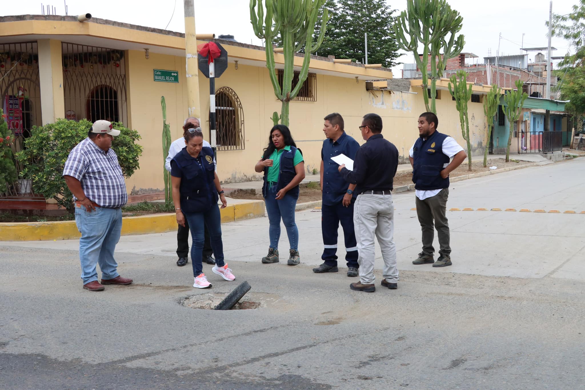 Municipalidad y Fiscalía Inspeccionan Buzones Expuestos para Prevenir Accidentes