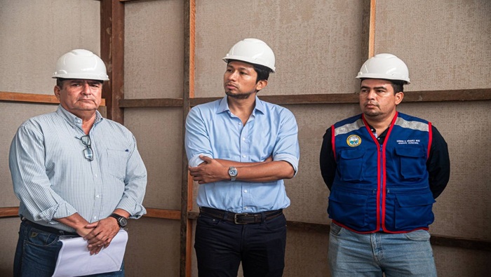 se realizó entre el área ejecutiva de la comuna provincial y la empresa Consorcio Saneamiento Alto Amazonas, conformada por la Constructora Inmobiliaria Río Huallaga SAC y Caballero Contratistas Generales EIRL