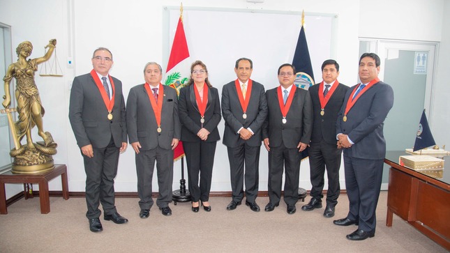 Presidente de la corte juramentó a jueces superiores provisionales