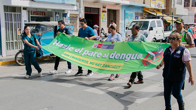Campaña de prevención y lucha contra el dengue en Huarmey