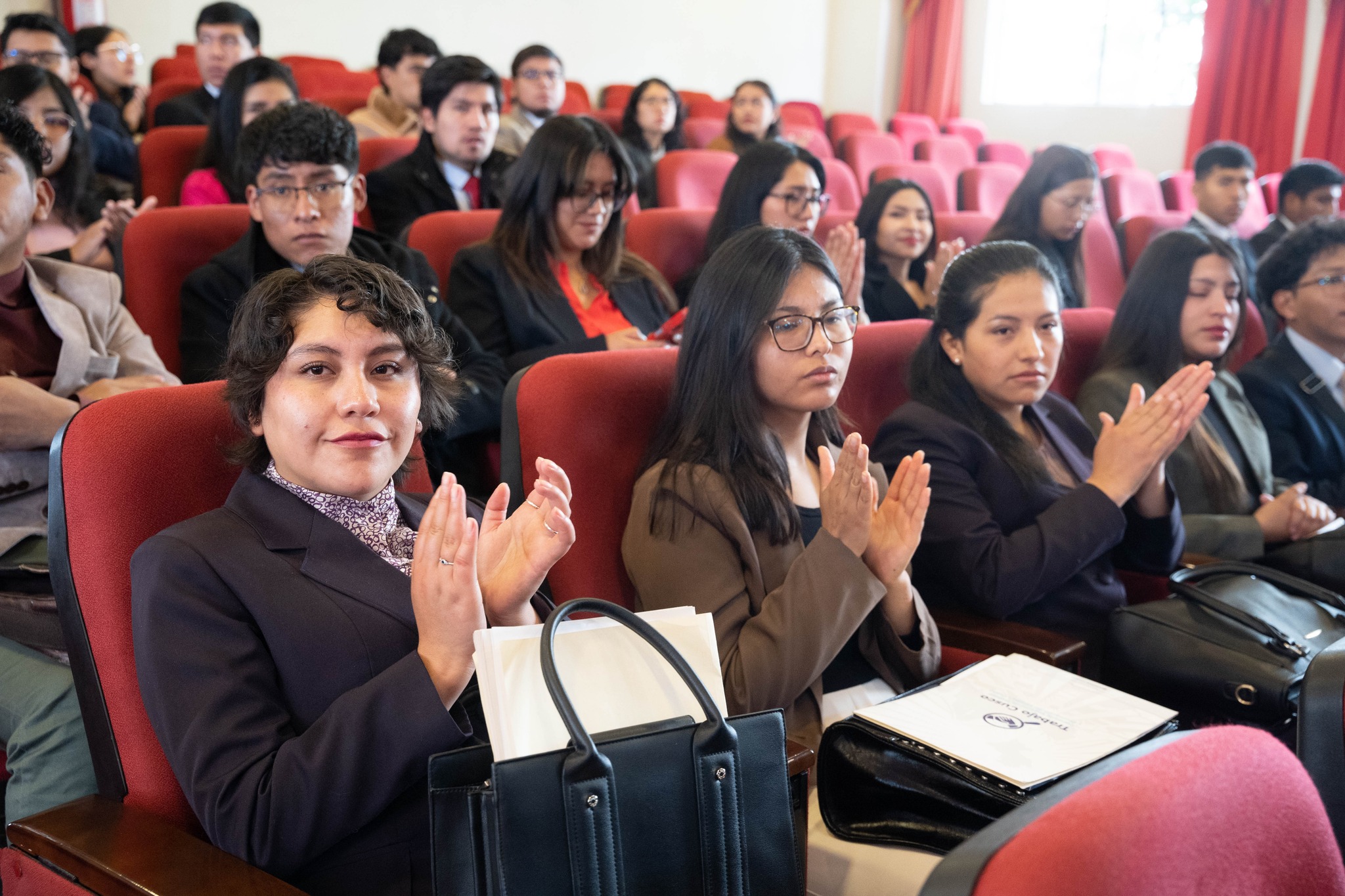 Corte de Cusco dio la bienvenida a 61 estudiantes de derecho al programa SECIGRA 2025