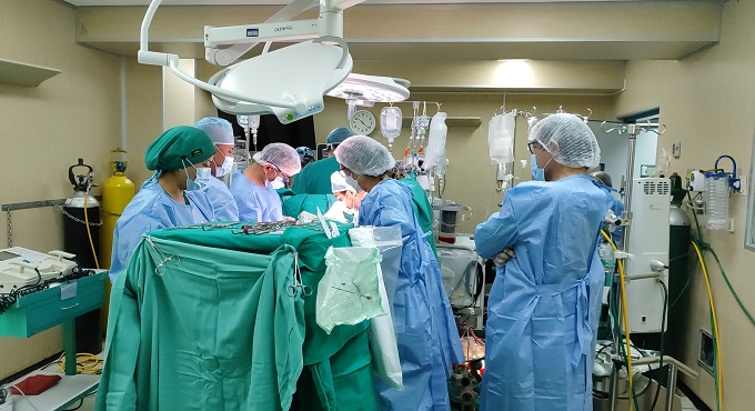Hospital Almenara de EsSalud redujo en un 50% el embalse de cirugías postergadas