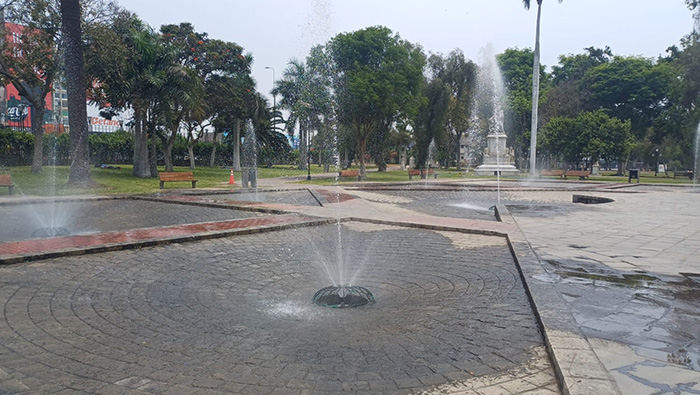 Emilima recupera plaza de las fuentes en el Parque de la Exposición - 3