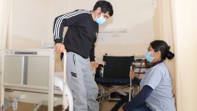Instituto Nacional de Rehabilitación brindó 276 893 atenciones en consulta, procedimientos médicos y terapias durante el 2024