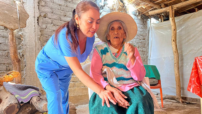 Continua los trabajos en favor de los adultos mayores de la provincia de Huarmey