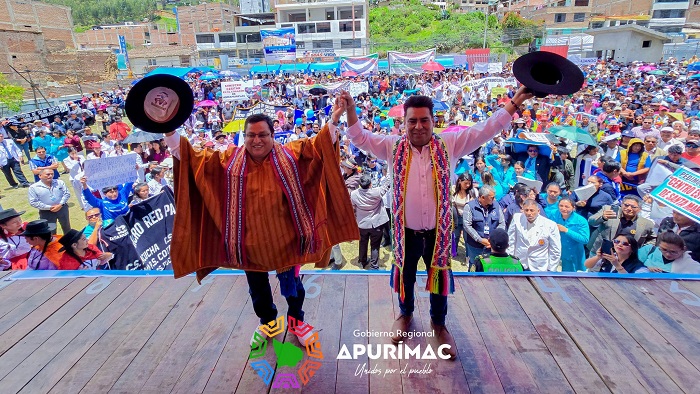 Gobernador regional de Apurímac y Ministro de Salud reinician Hospital de Andahuaylas tras 12 años de espera