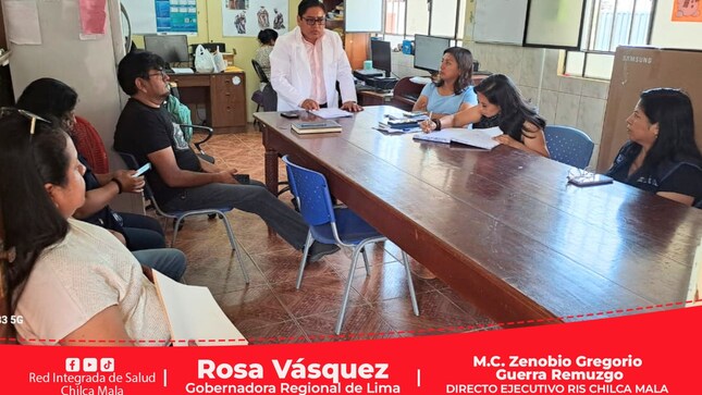 Director Ejecutivo de la RIS Chilca Mala sostiene importante reunión con su equipo de gestión