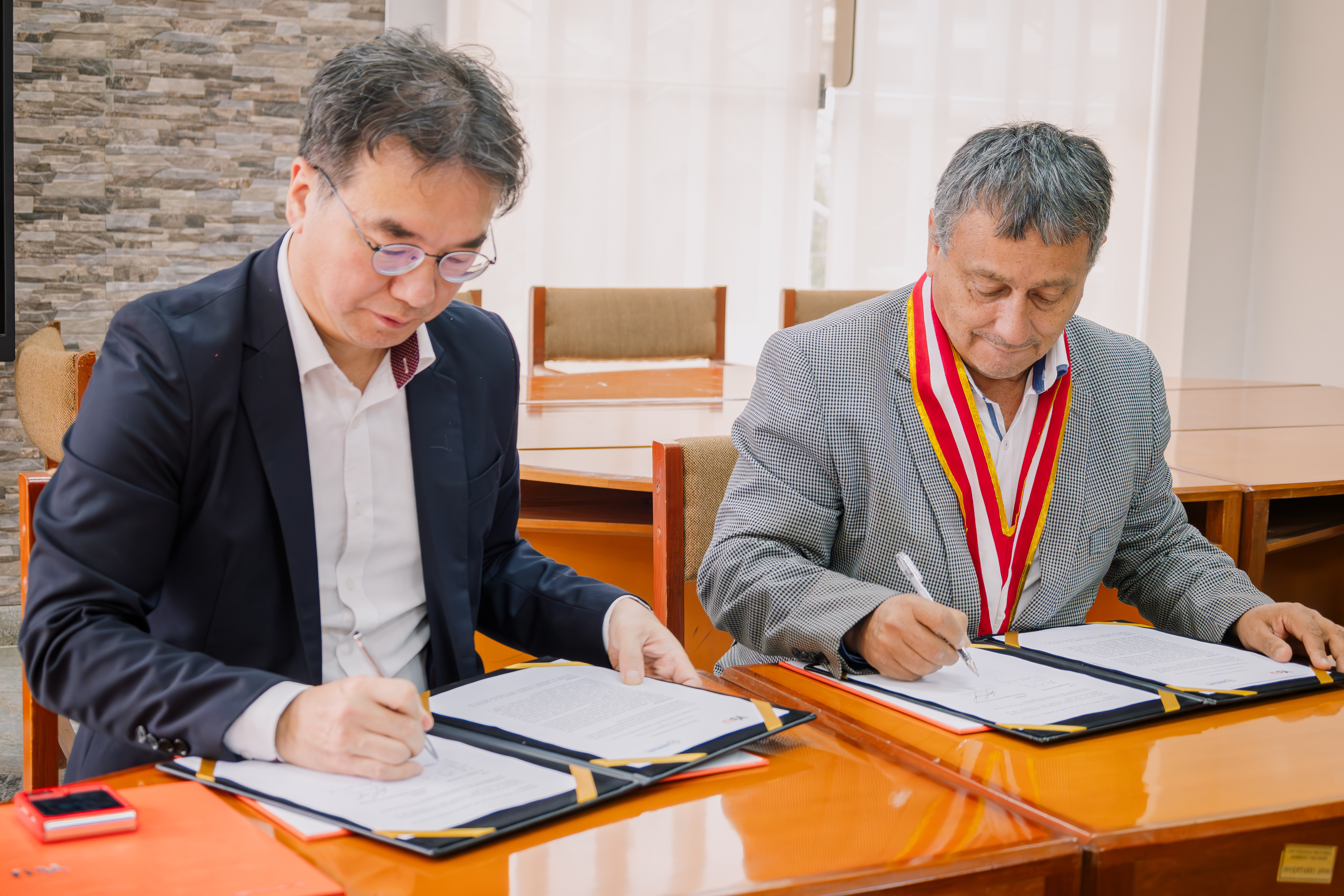 Firma de Memorándum de Entendimiento con la Universidad de Youngsan (Y’sU), Corea del Sur