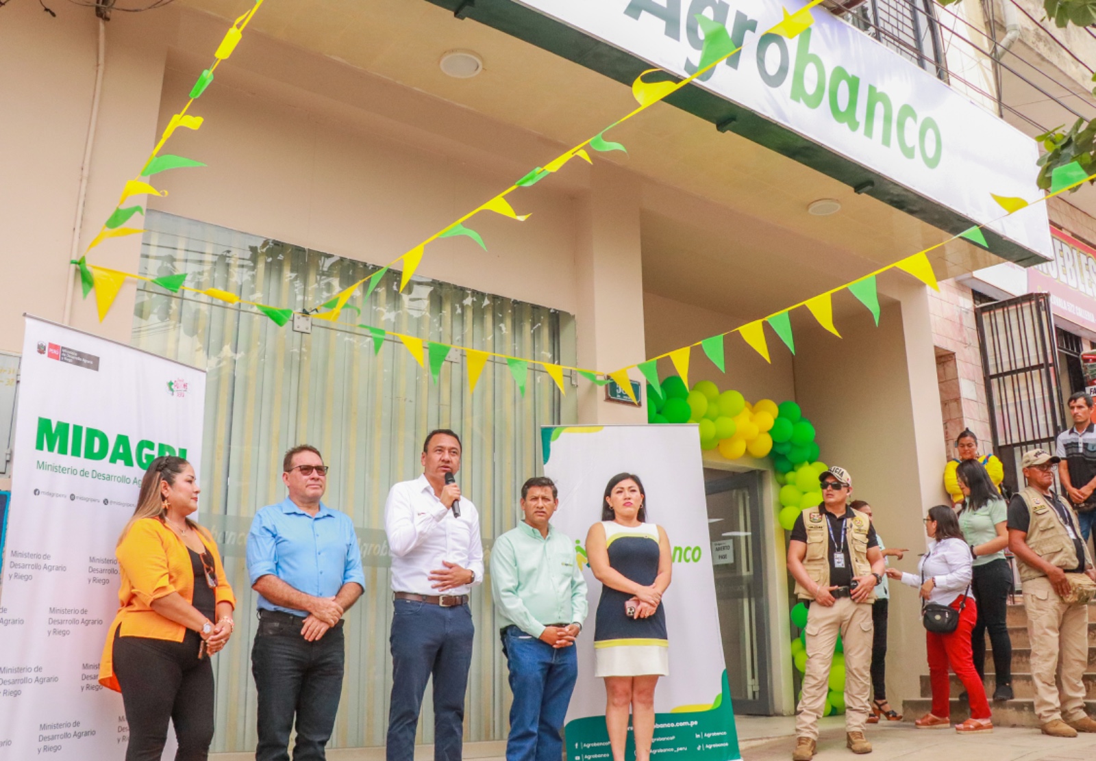 Gobierno inaugura agencia de Agrobanco en Pucallpa para impulsar el financiamiento y capitalización de productores agrarios