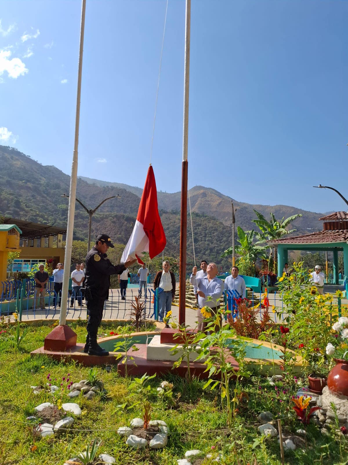 Izamiento Dominical del Pabellón Nacional del Perú 