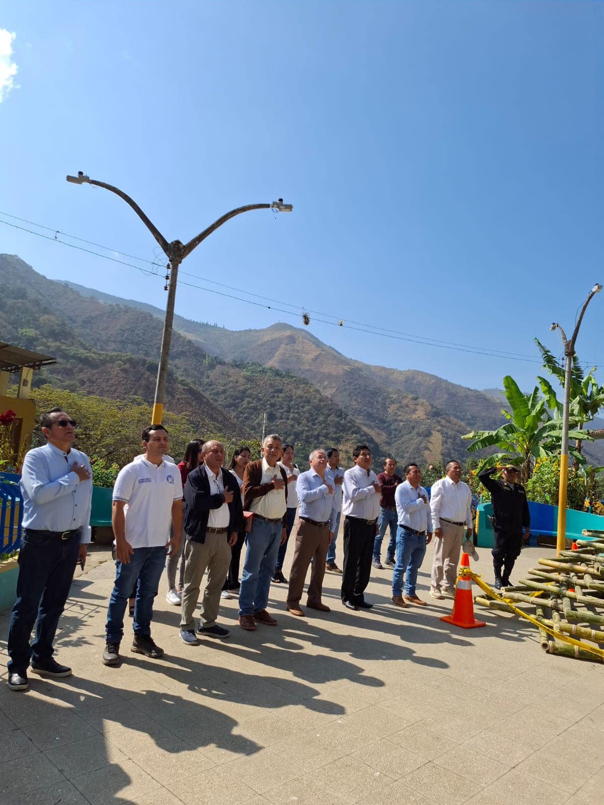 Izamiento Dominical del Pabellón Nacional del Perú 