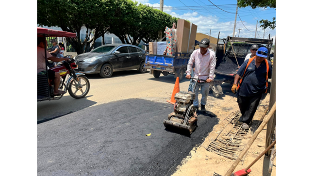 Reparación de vía del Jr. Orellana Cdra. 02 y 03.