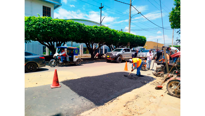 Reparación de vía del Jr. Orellana Cdra. 02 y 03.